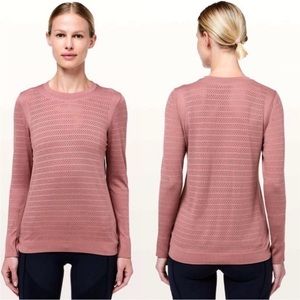 Lululemon Breeze By Mauve top size 4